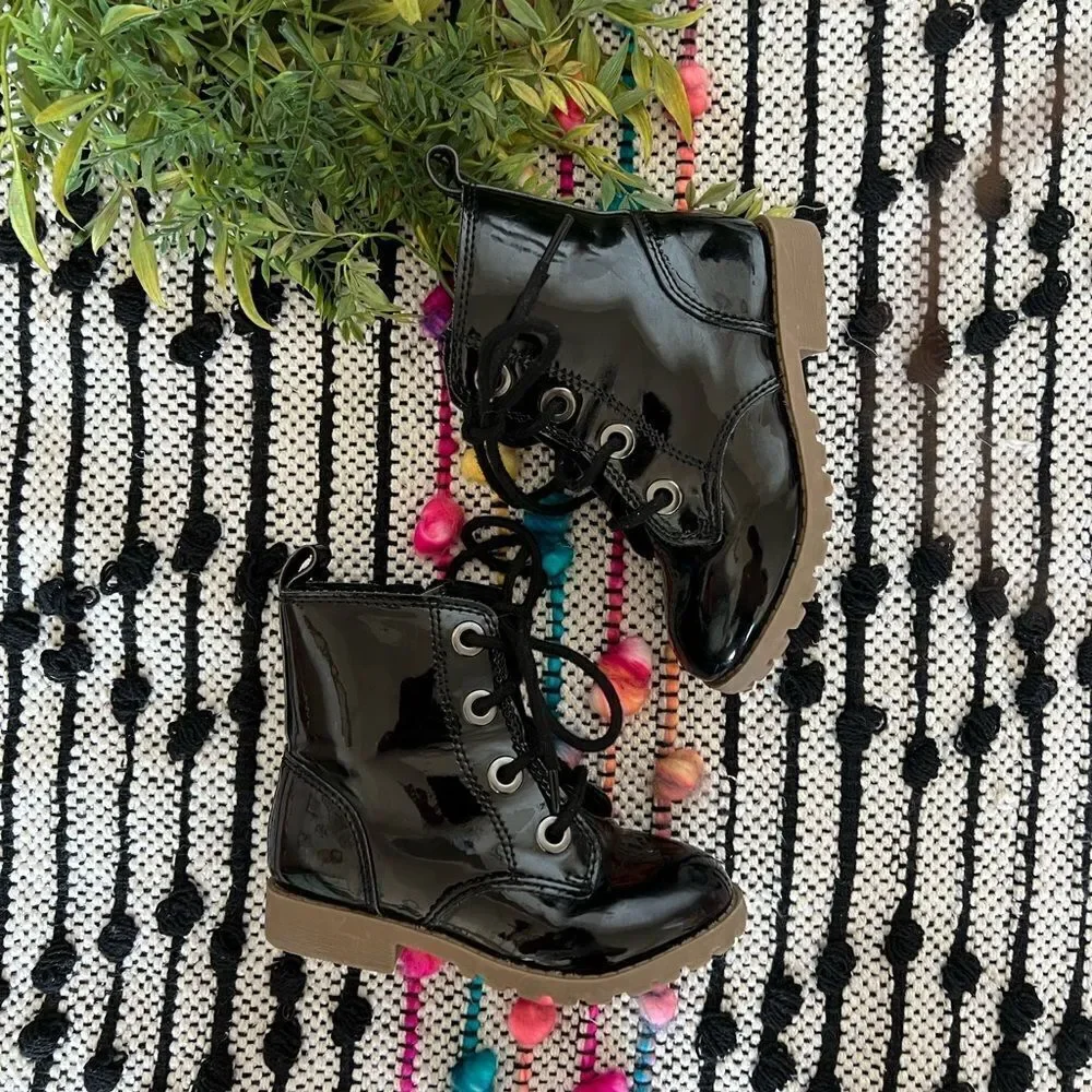 Old Navy Shiny Black Combat‎ Boots Side Zip Toddler Sz 7